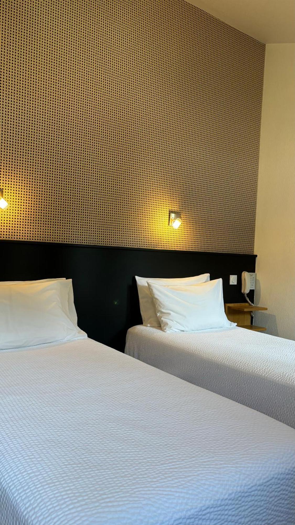 Logis Hotel Restaurant Grand Hotel De Lyon Vals-les-Bains Luaran gambar