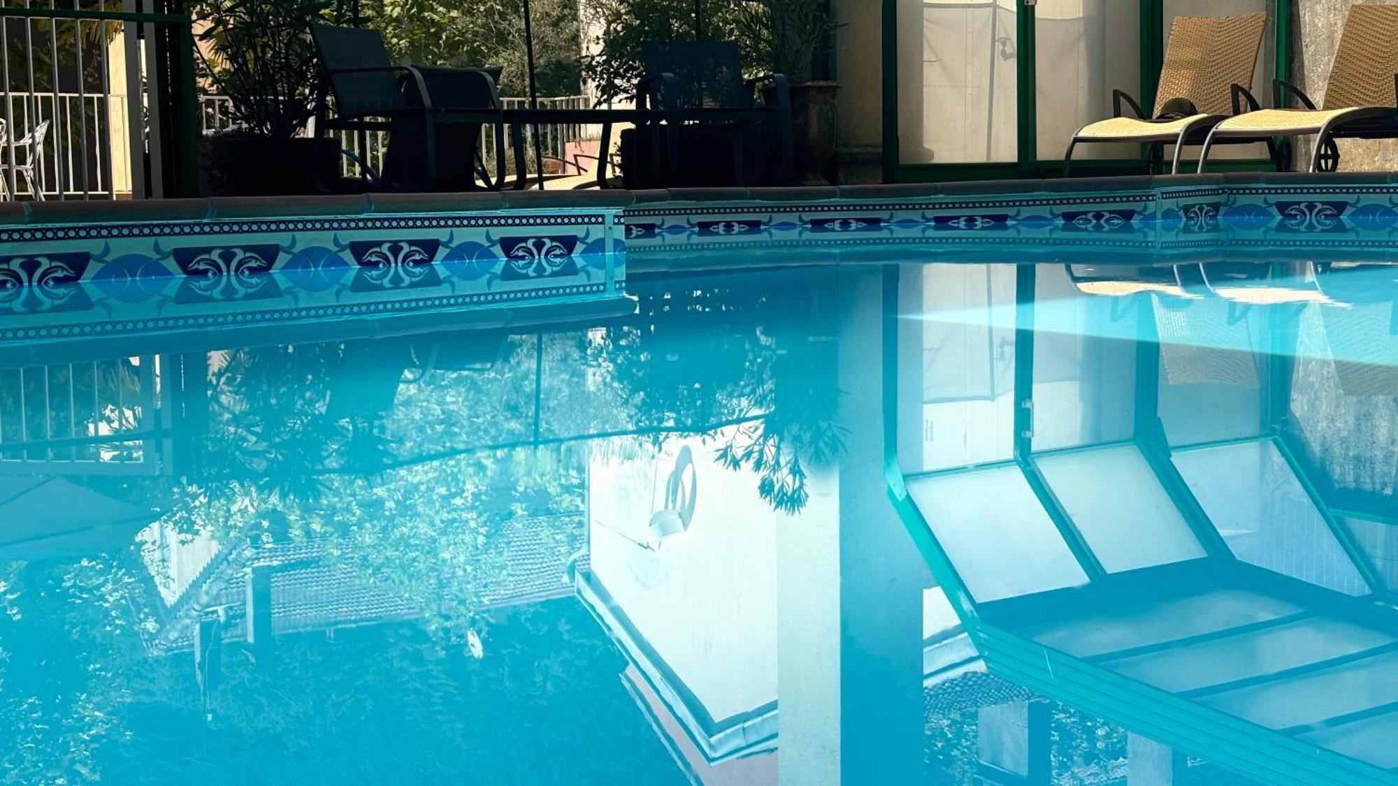 Logis Hotel Restaurant Grand Hotel De Lyon Vals-les-Bains Luaran gambar